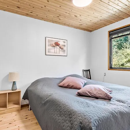 Holiday home 3 Bedroom Cozy In